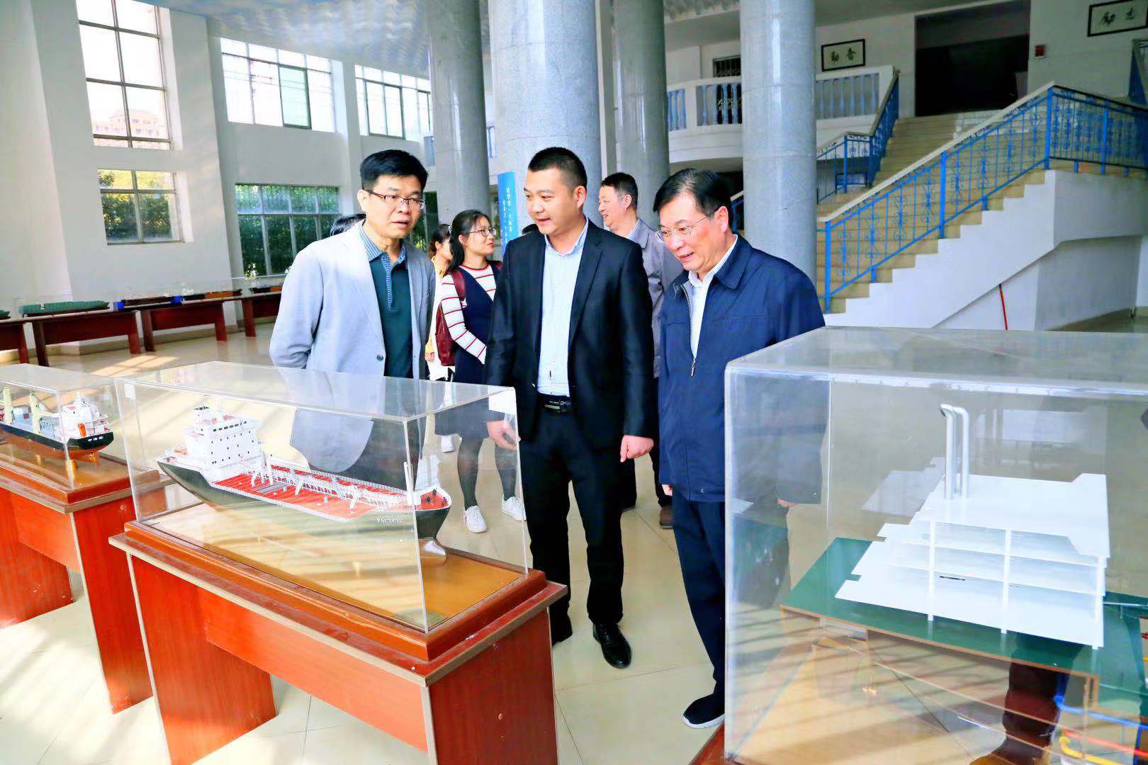微信图片_201911011426321.jpg